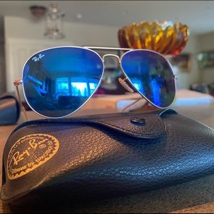 Ray-Ban Aviator Sunglasses